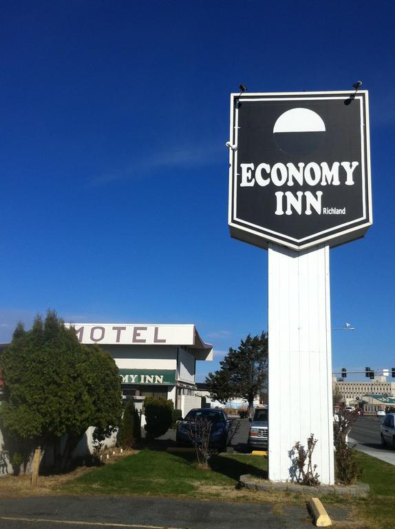 Economy Inn ריצ'לנד מראה חיצוני תמונה